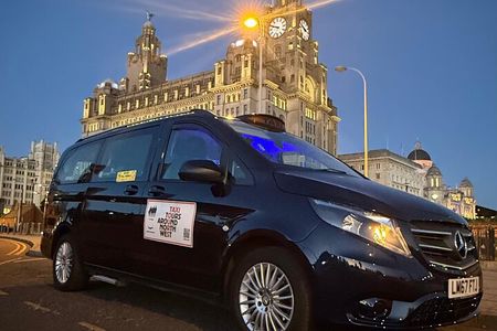 Private Beatles and Liverpool City Tour Fab Four and Top Sights