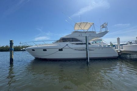 55ft 1 Hour FREE Miami Yacht Rental 3 to 6 Hours 13 People