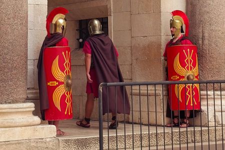 Split Walking Tour - Rome away from Rome (small group)