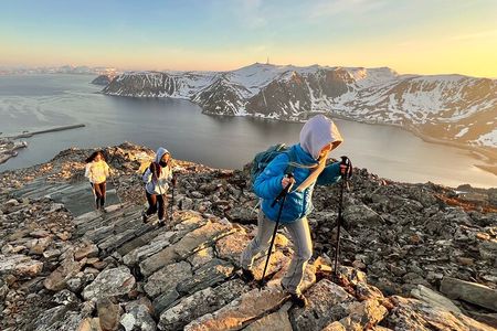 Honningsvåg Hiking Tour Arctic Ocean Views from Mountains