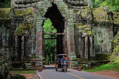 Full Day Angkor Wat with Sunset by Tuk Tuk