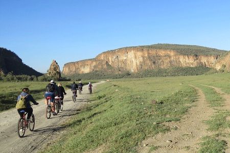 Day tour to Hells Gate Park and Lake Naivasha