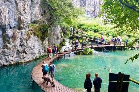 Plitvice Lakes Day Tour from Zadar, Simple and Safe 
