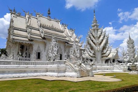 Chiang Rai Day Tour from Chiang Mai: White Temple & More w/ Lunch
