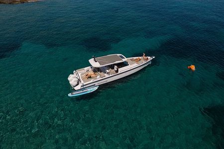 Private Boat Day Trip to Agistri, Aegina, and Moni from Athens