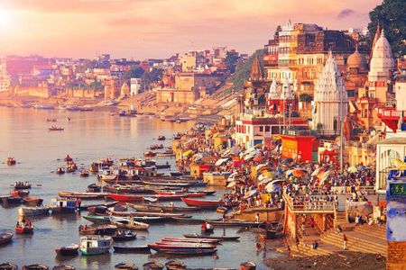 2-Day Luxury Private Trip to Varanasi from Mumbai with Flights