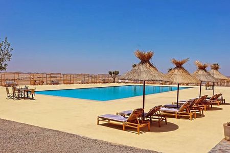 Agafay Desert Luxury: Quad Biking , Pool, Dinner & Live Shows