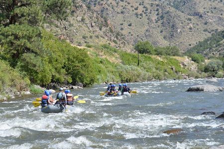 Bighorn Sheep Canyon Half Day Beginner Whitewater Rafting Tour 