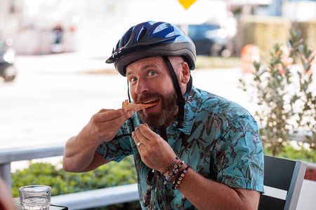 Miami Beach Bike and Food Tour - Bikes, Bites & Views 
