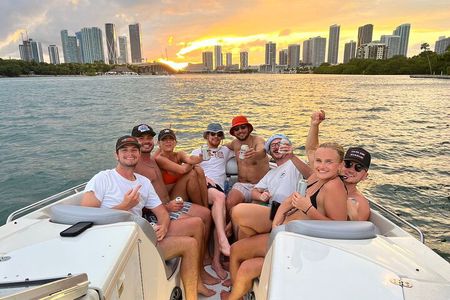 Miami Private Boat Cruise & Tour with a Captain