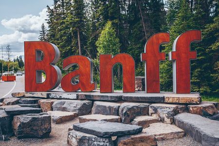 Banff Top 5 Lakes and Banff Town Day Trip From Calgary