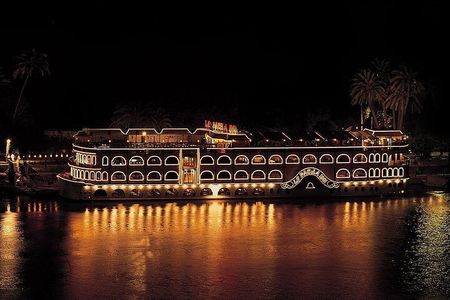 Dinner open Buffet on a Nile cruise delcairo + free feluca