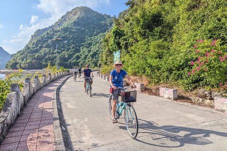 Explore Lan Ha Bay with 5-Star Serenity Day Cruise from Hanoi