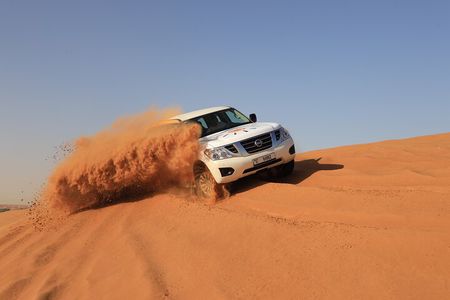 Dubai Luxury Desert Safari with Dinner, Live Shows & Lake View