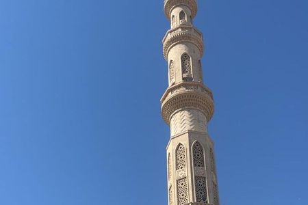 3 hours Hurghada city tour by bicycle 