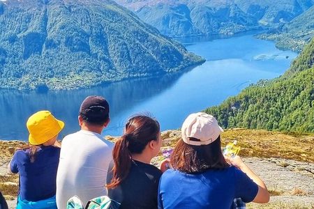 Fjord Hiking - Private tour