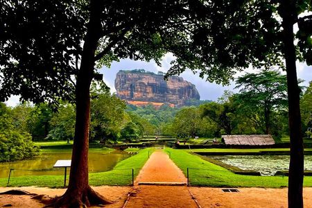 Sigiriya & Dambulla Day Tour from Hotels in Ahungalla/Bentota