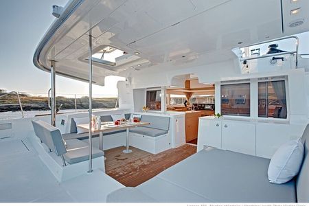 Mykonos Catamaran Cruise Day or Sunset Tour with Meals and Drinks