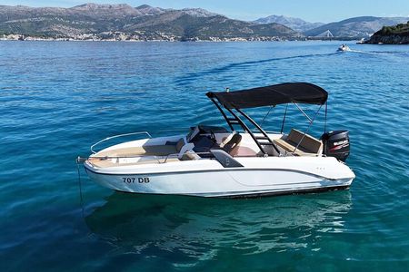 SELF DRIVE speedboat - Beneteau Flyer 6.5
