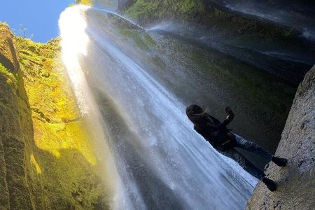 Golden Circle and South Coast Highlights Private Tour