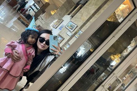 Private tour with Olivia: Chinggis Statue-Terelj-Aryabal temple