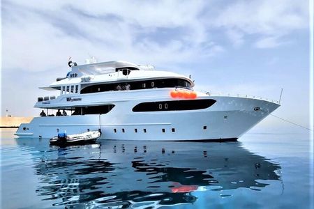 Snorkeling Day Trip To White Island And Ras Mohammed By VIP Boat 