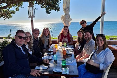 The Boutique Experience: Waiheke Best Cellar Tour (11 guests max)