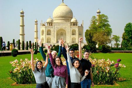 Taj Mahal Tour from Delhi All Inclusive