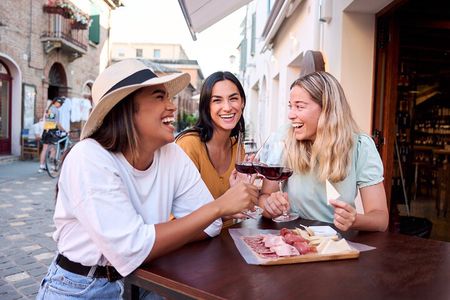 Valencia Food & Drink Private Tour: Spanish Delights Tasting 