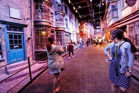 Harry Potter Warner Bros. Studio Tour from London 