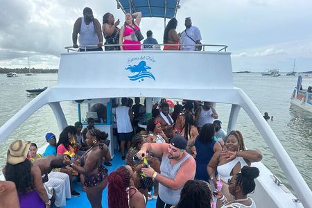 Hip Hop Adult Only Party Boat with Unlimited drinks & Sandba stop
