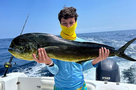 Sport Fishing Private & Guided Offshore Charter in Costa Rica 