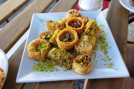 Belgrade Sweet Dessert Tasting Tour