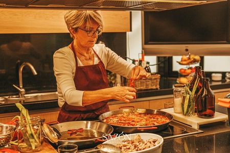 Paella Experience in Granada: eat with a local grandmother