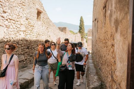 Pompeii Early Entry Tour & Amalfi Coast Day Trip from Rome