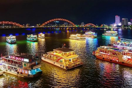 Da Nang Street Food Private Tour With Han River Night View Cruise