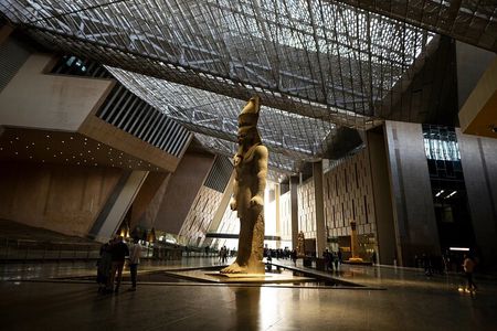 Full-Day Private Tour to Giza Pyramids and Grand Egyptian Museum