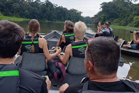 Canoe tour in Tortuguero National Park small group