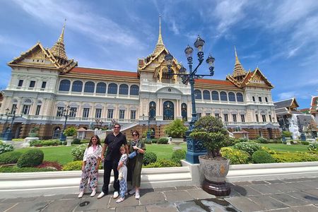 Bangkok: Full day Private Guide Tour + Grand Palace Entry Ticket