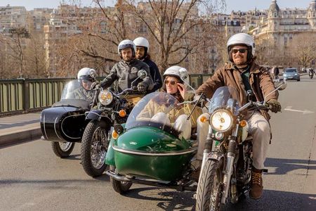 Paris: Private Vintage Sidecar Tour with Pick-Up at your Hotel