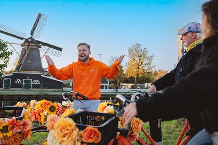Amsterdam Cheese, Windmill & Countryside Bike Tour /E-bike Option