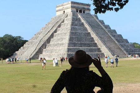 Chichen Itza and Cenote Adventure with Traditional Lunch