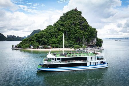 Halong Bay Carnival Cruise 5 Star Luxury with Transfer & Jacuzzi