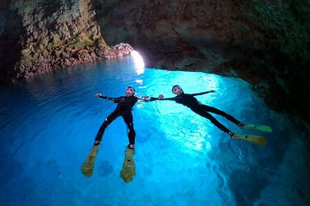 Blue Cave Private Snorkeling with Photoshoot