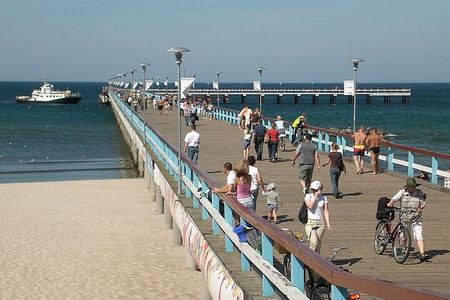 Discover Lithuania's Treasures from Klaipeda: Shore Excursion