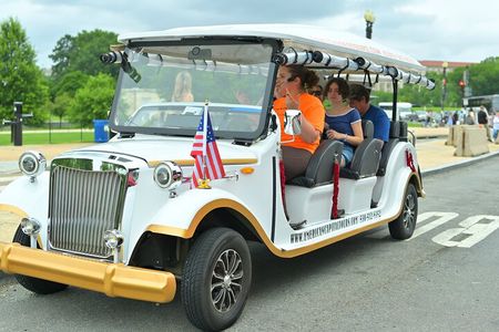  DC: Monuments & History Guided Tour by E-Cart - Day &Night