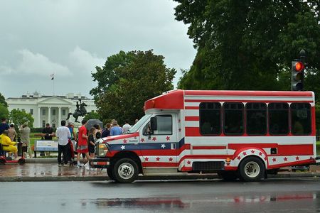 Washington DC Monuments Guided American Minibus Tour(Day&Night)