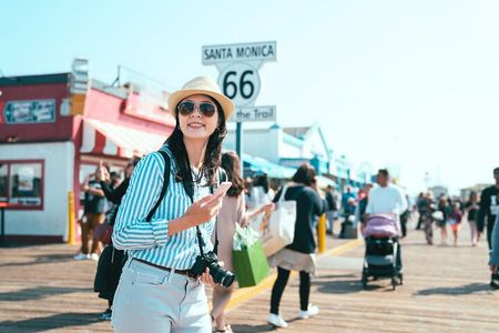 LA Sightseeing Half Day Tour from Hollywood to Santa Monica