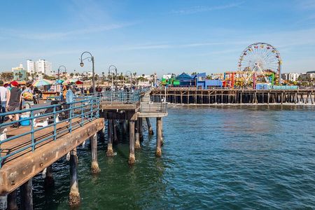 Half Day LA Tour: Hollywood, Beverly Hills & Santa Monica