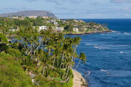 Private Tour Oahu - up to 6 passengers - Customizable 